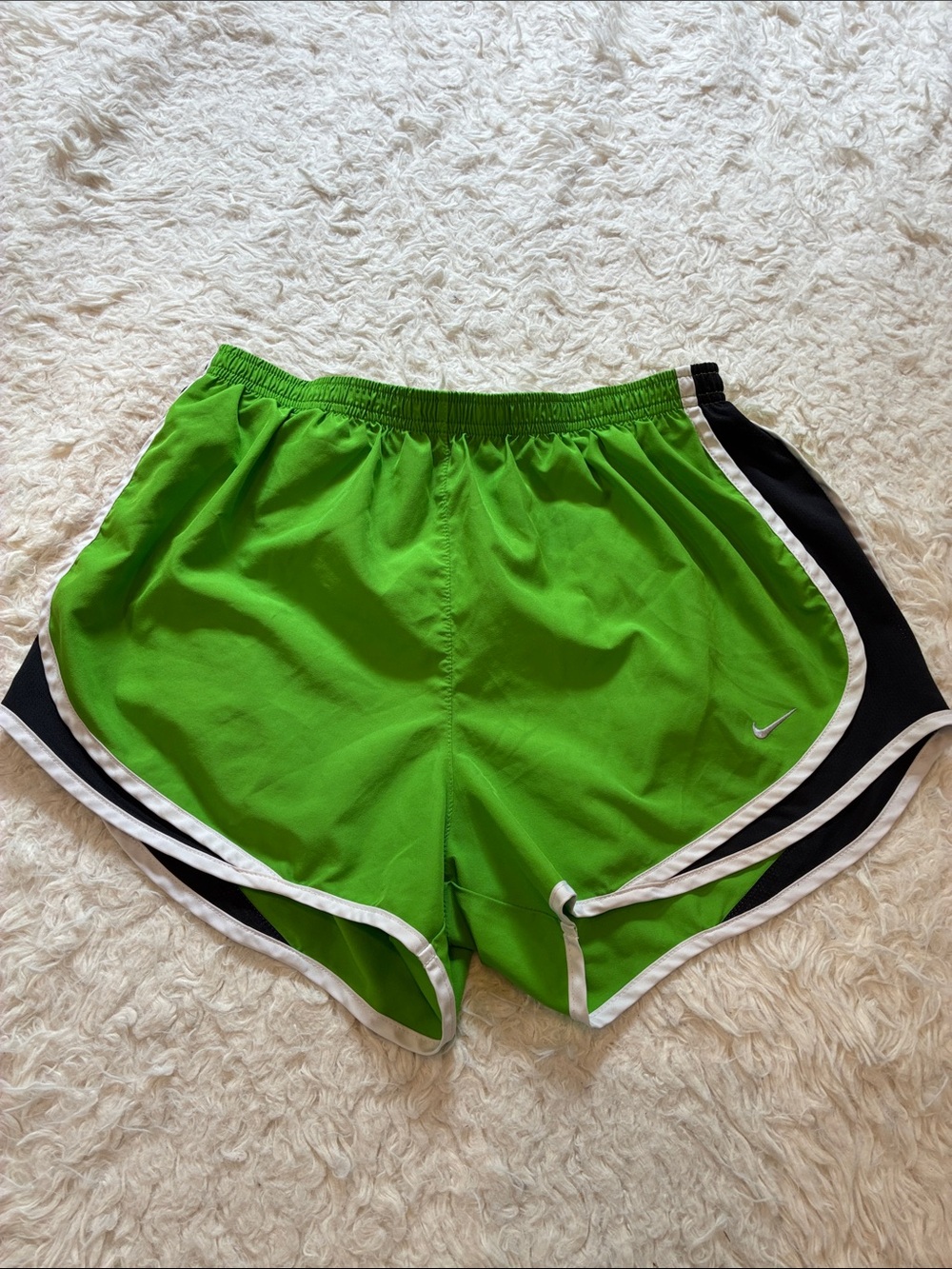 Nike Dri-Fit Green Medium Running Shorts
